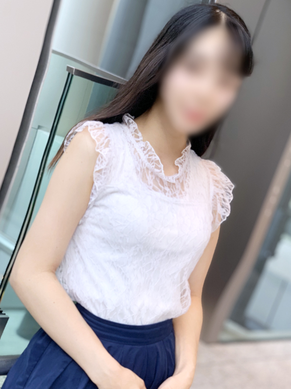【清楚とエロさの絶妙なバランス】ありさチャン♪