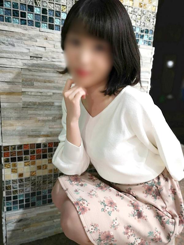 【ななこ】キャスト写真が更新されました♪