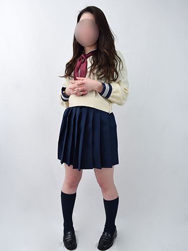 みな