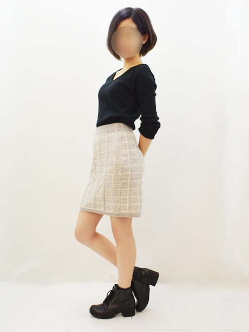 あいな