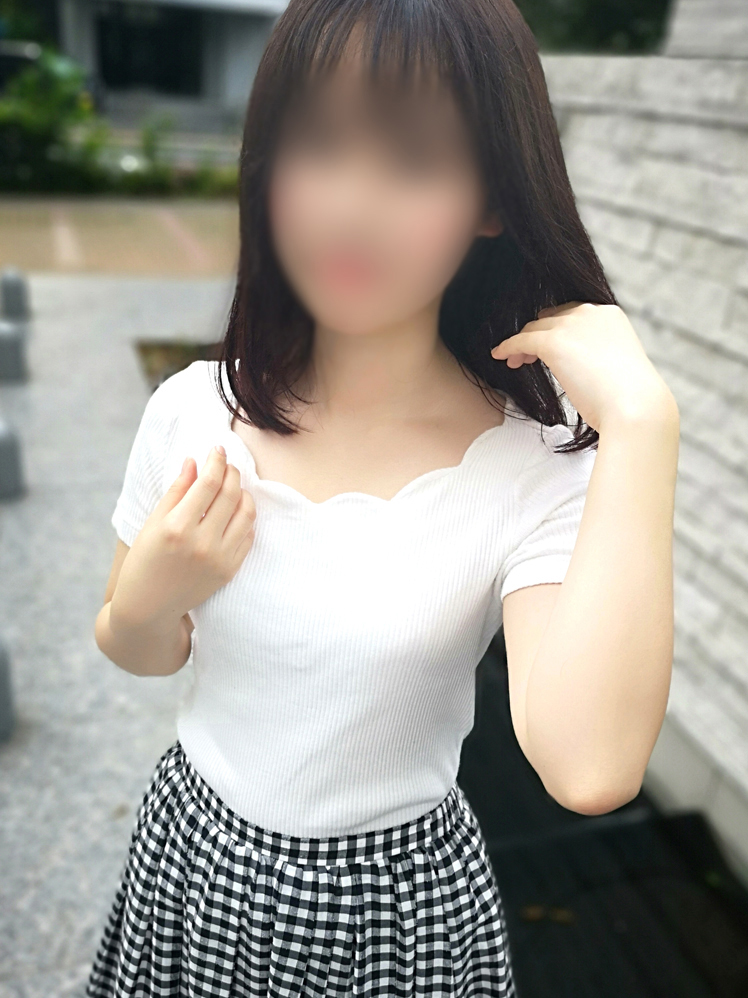 新人ひめかちゃん♥清楚系の美形女子!